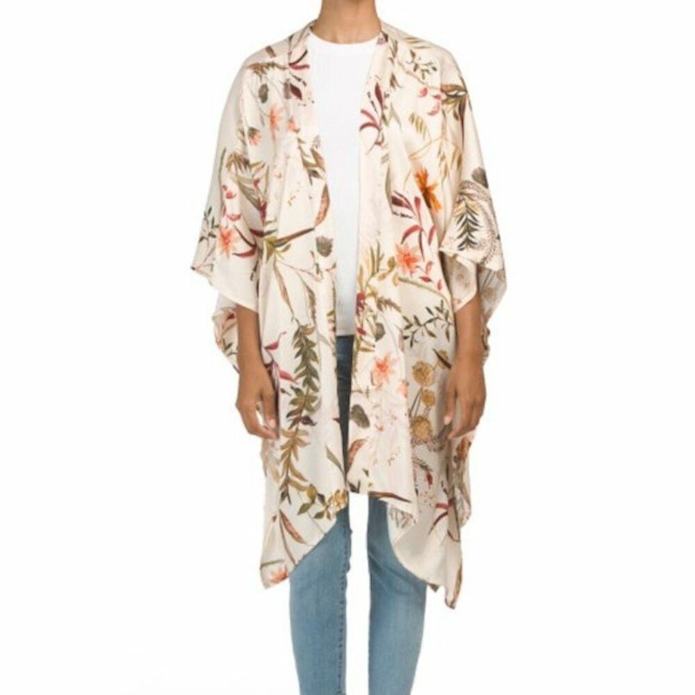 Upload Italian Floral Print Kimono